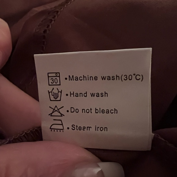 ‼️ $5 ‼️ Ceasikery Brown Blouse - Picture 5 of 5